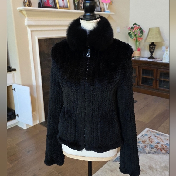 Luisa Spagnoli Elegant Black Genuine Rabbit And Fox  Fur Jacket S - Picture 1 of 15